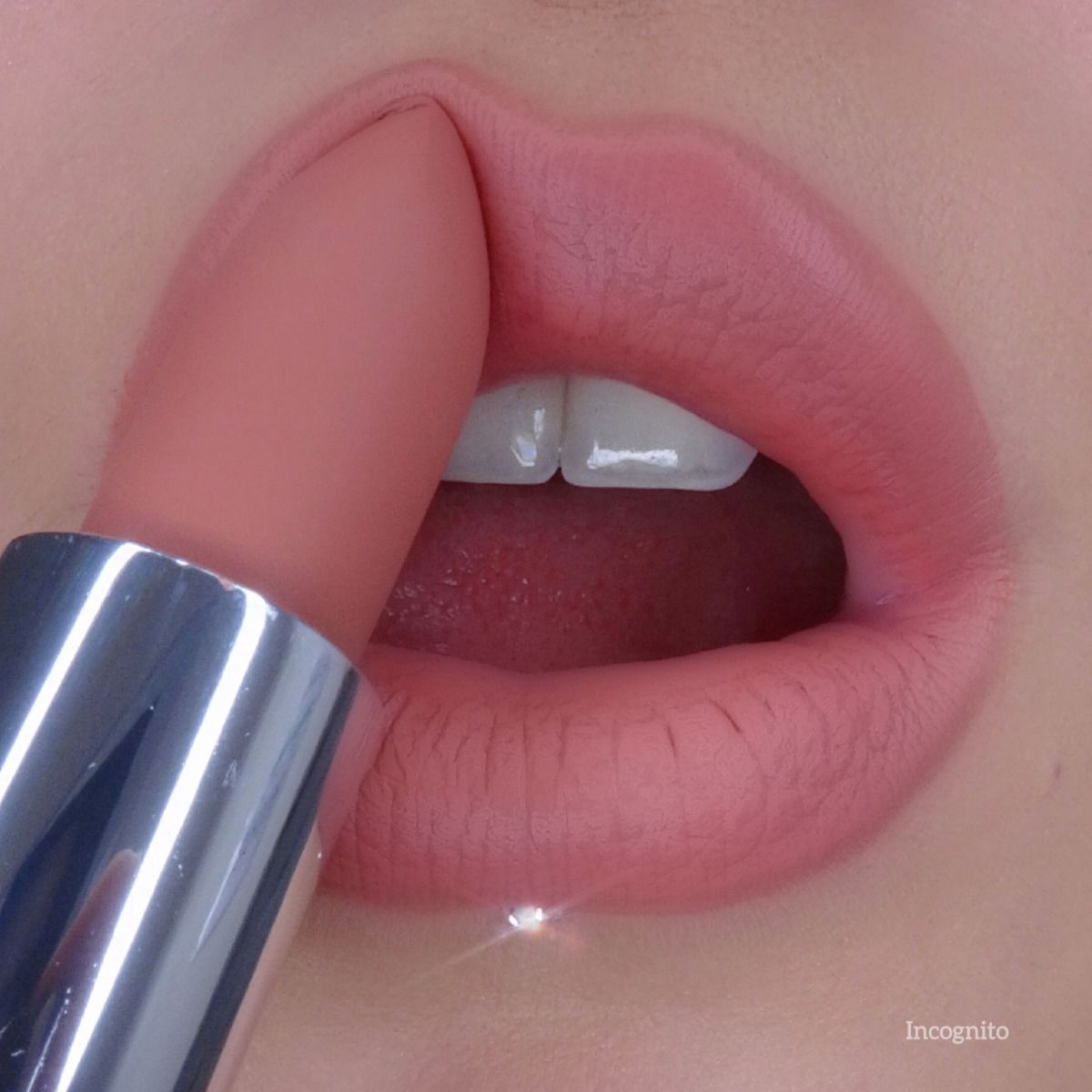 Bellapierre Matte Lipstick (Incognito)