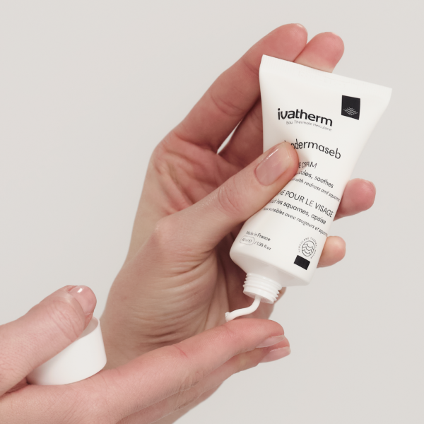 Ivatherm Ivadermaseb Anti Redness Cream 40ml كريم معالج للبشرة الحساسة
